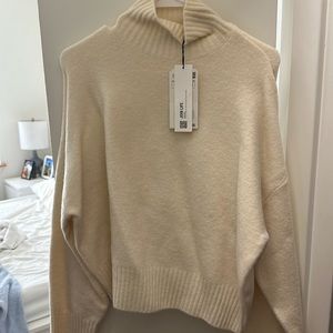 Zara sweater new with tags